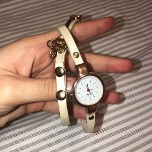 Wrap around watch